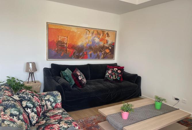 8351909 - Property Image 2