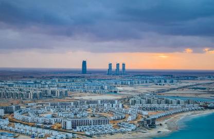 تاون هاوس - 3 غرف نوم - 4 حمامات للبيع في مازيرين - مدينة العلمين الجديدة - العلمين - الساحل الشمالي