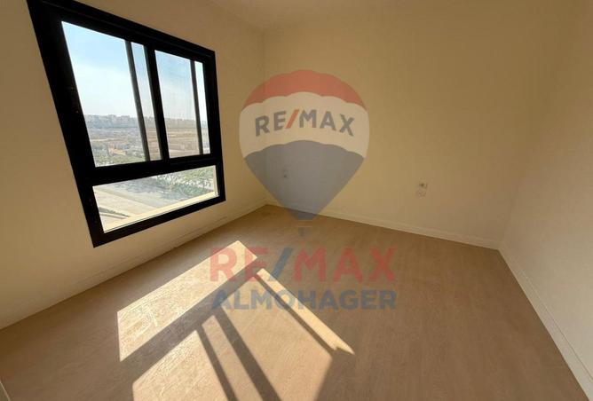 8429589 - Property Image 2