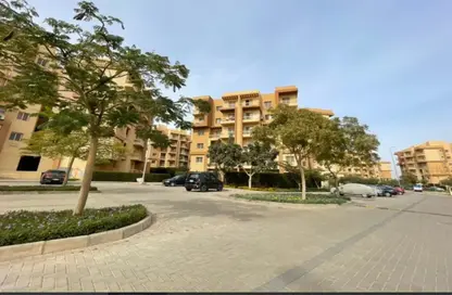 Apartment - 3 Bedrooms - 3 Bathrooms for sale in Ashgar City - Al Wahat Road - 6 October City - Giza