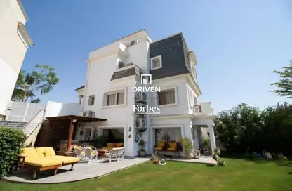 iVilla - 3 Bedrooms - 5 Bathrooms for sale in Mountain View Chill Out Park - Northern Expansions - 6 October City - Giza