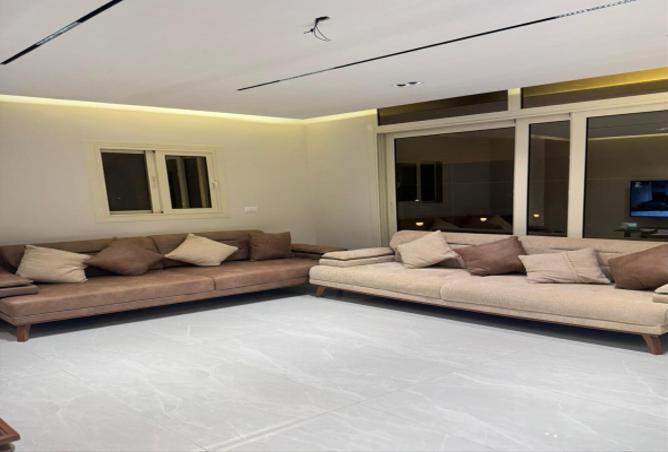 8416621 - Property Image 3