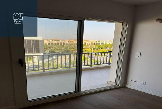 8216108 - Property Image 3