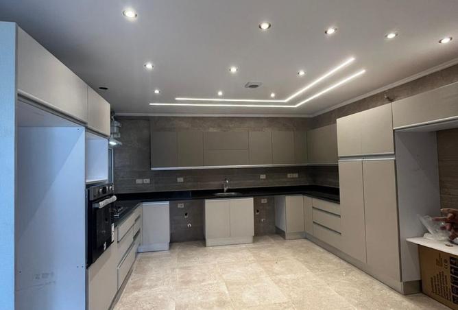 8220710 - Property Image 3