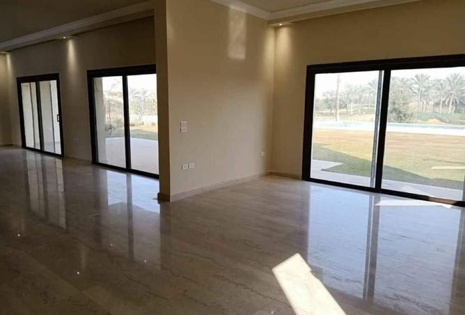 8030581 - Property Image 2