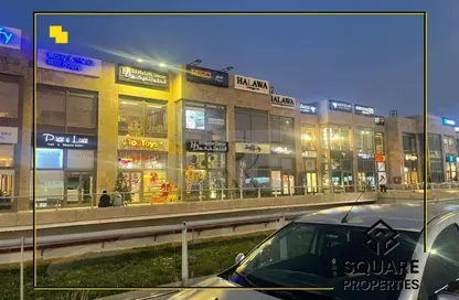 محل تجاري - استوديو - 3 حمامات للايجار في مول سيتي ووك - طريق وصلة دهشور - الشيخ زايد - الجيزة