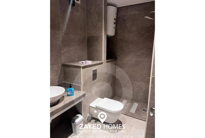 8273388 - Property Image 2