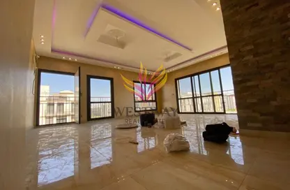 شقة - 2 غرف نوم - 3 حمامات للايجار في ذا كورت ياردز - كمبوندات الشيخ زايد - الشيخ زايد - الجيزة