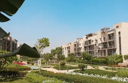 Apartment - 3 Bedrooms - 3 Bathrooms for sale in Moon Residences - Fifth Square - The 5th Settlement - New Cairo City - Cairo