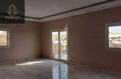 شقة - 3 غرف نوم - 3 حمامات للايجار في شارع رقم 70 - الحي الاول - التجمع الخامس - مدينة القاهرة الجديدة - القاهرة