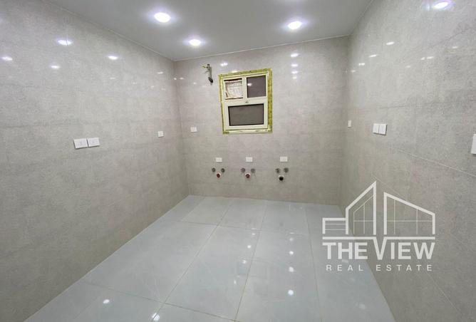 8212884 - Property Image 2