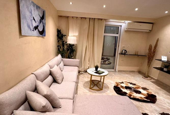 8237099 - Property Image 2