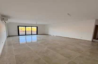 Apartment - 2 Bedrooms - 2 Bathrooms for sale in Moon Residences - Fifth Square - The 5th Settlement - New Cairo City - Cairo