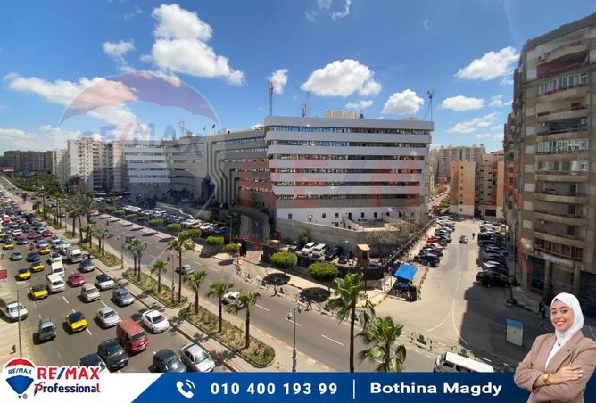 شقة - 3 غرف نوم - 3 حمامات للايجار في كوبرى 14 مايو - سموحة - حي شرق - الاسكندرية