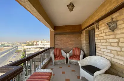Apartment - 2 Bedrooms - 1 Bathroom for rent in Abd Al Hamid Badawy St. - El Hegaz Square - El Nozha - Cairo