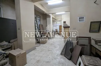 Retail - Studio - 2 Bathrooms for sale in Sarayat Al Maadi - Hay El Maadi - Cairo