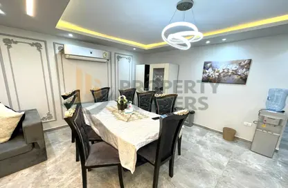 شقة - 3 غرف نوم - 2 حمامات للايجار في ميدان لبنان - المهندسين - الجيزة