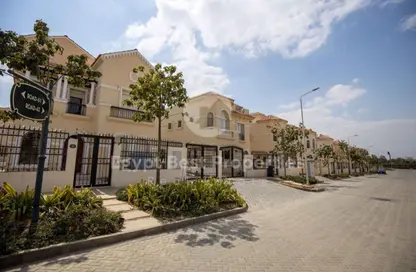 Townhouse - 4 Bedrooms - 3 Bathrooms for sale in Hyde Park - 5th Settlement Compounds - The 5th Settlement - New Cairo City - Cairo