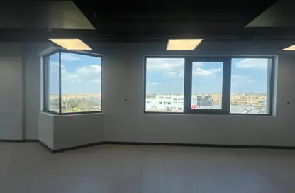 Office Space - Studio - 5 Bathrooms for sale in The portal - Beverly Hills - Sheikh Zayed Compounds - Sheikh Zayed City - Giza