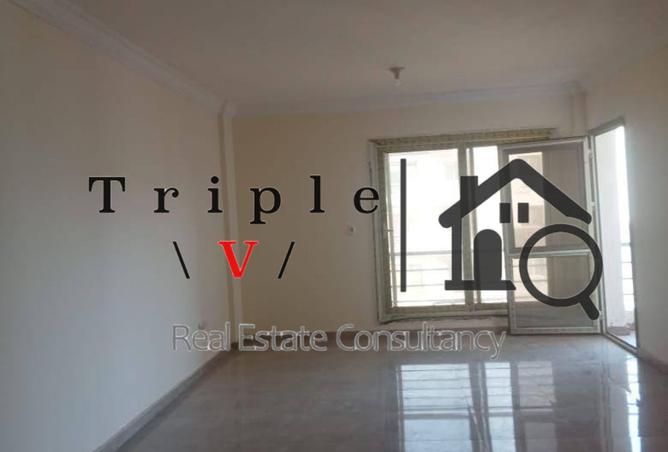 8528019 - Property Image 3