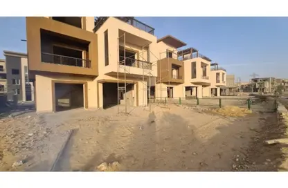 تاون هاوس - 3 غرف نوم - 5 حمامات للبيع في نيو جيزة - طريق مصر اسكندرية الصحراوي - مدينة 6 أكتوبر - الجيزة