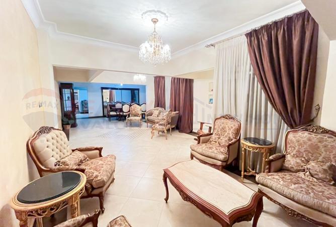 8239063 - Property Image 2