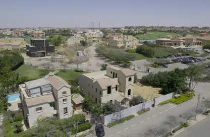 Villa - 4 Bedrooms - 5 Bathrooms for sale in Privado - Madinaty - Cairo