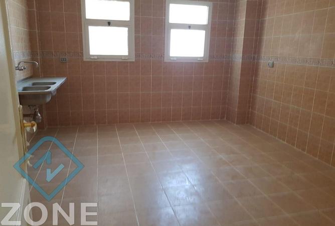 8430403 - Property Image 2