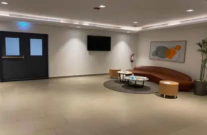 Clinic - Studio - 1 Bathroom for rent in Beverly Hills Road - 17th District - Sheikh Zayed City - Giza