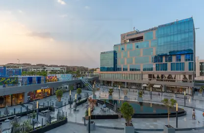 مساحات مكتبية - استوديو - 2 حمامات للبيع في كابيتال بيزنس بارك - محور 26 يوليو - الشيخ زايد - الجيزة