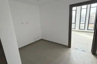 عيادة - استوديو - 1 حمام للبيع في ميفيدا - كمبوندات التجمع الخامس - التجمع الخامس - مدينة القاهرة الجديدة - القاهرة