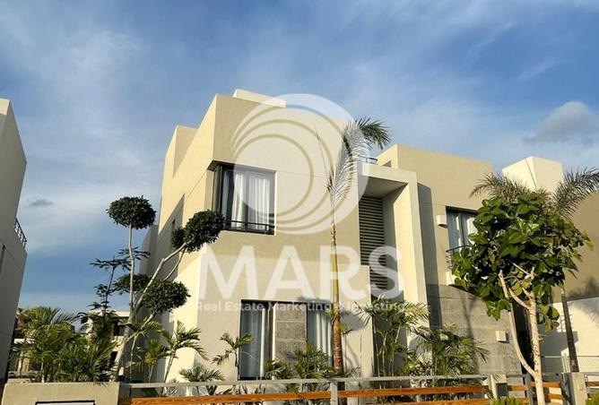 8327425 - Property Image 3