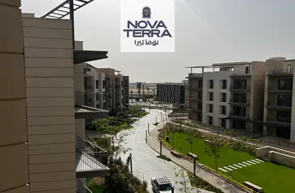 (بنتهاوس  (روف - 3 غرف نوم - 4 حمامات للبيع في 6 ويست - بيفرلي هيلز - كمبوندات الشيخ زايد - الشيخ زايد - الجيزة