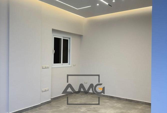 8492691 - Property Image 2