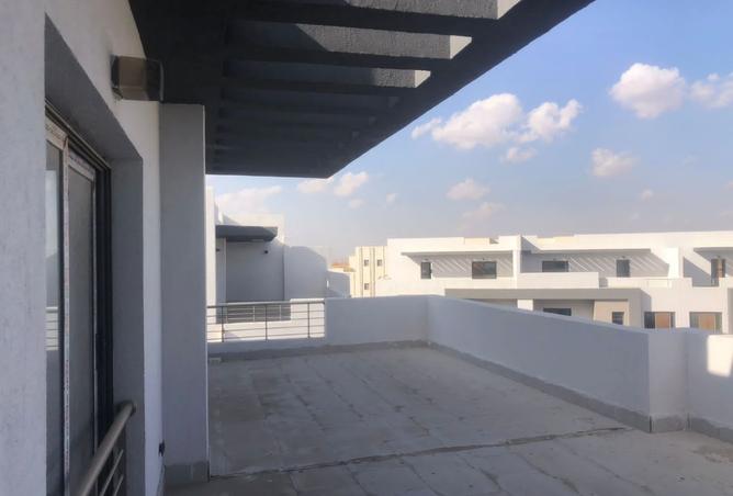 8045207 - Property Image 3