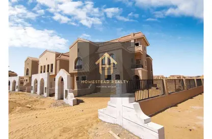 تاون هاوس - 5 غرف نوم - 4 حمامات للبيع في ايفى ريسيدنس - كمبوندات الشروق - مدينة الشروق - القاهرة