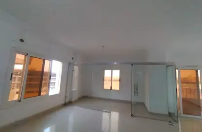 مساحات مكتبية - استوديو - 3 حمامات للايجار في شارع واصف غالي باشا - النرجس 4 - النرجس - مدينة القاهرة الجديدة - القاهرة