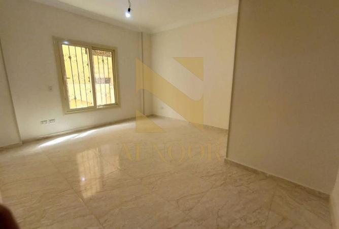 8248680 - Property Image 2