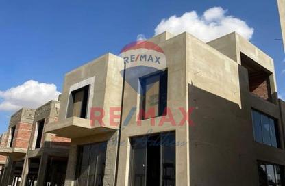 Twin House - 4 Bedrooms - 5 Bathrooms for sale in Stei8ht - The 1st Settlement - New Cairo City - Cairo