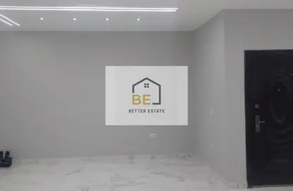 شقة - 3 غرف نوم - 3 حمامات للايجار في شارع اخناتون - الحي الخامس - التجمع الخامس - مدينة القاهرة الجديدة - القاهرة