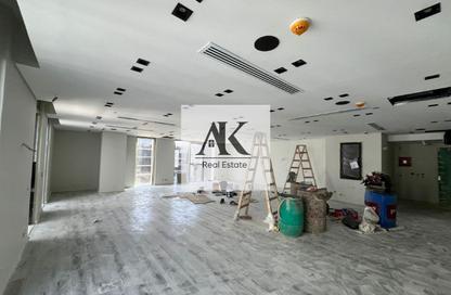 Office Space - Studio - 1 Bathroom for rent in Hyde Park Business District Mall - South Teseen St. - The 5th Settlement - New Cairo City - Cairo