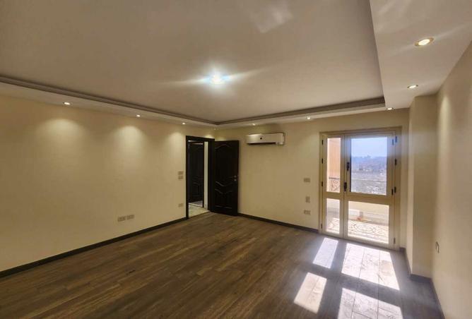 7947777 - Property Image 3