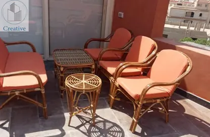 (بنتهاوس  (روف - 3 غرف نوم - 3 حمامات للايجار في حي الدبلوماسيين - التجمع الخامس - مدينة القاهرة الجديدة - القاهرة