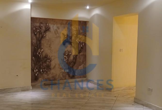 8558851 - Property Image 2