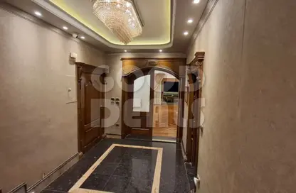 شقة - 4 غرف نوم - 3 حمامات للبيع في شارع مبارك - ارض الجولف - مصر الجديدة - القاهرة