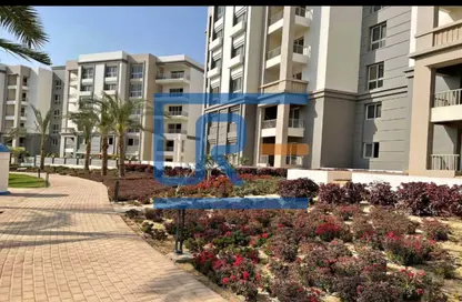 Apartment - 2 Bedrooms - 3 Bathrooms for sale in Garden Lakes - 6 October Compounds - 6 October City - Giza