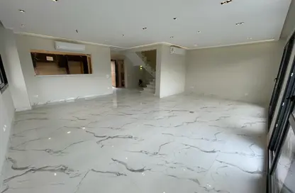 Twin House - 4 Bedrooms - 3 Bathrooms for rent in Patio Al Zahraa - Sheikh Zayed Compounds - Sheikh Zayed City - Giza