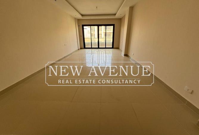 8389444 - Property Image 3