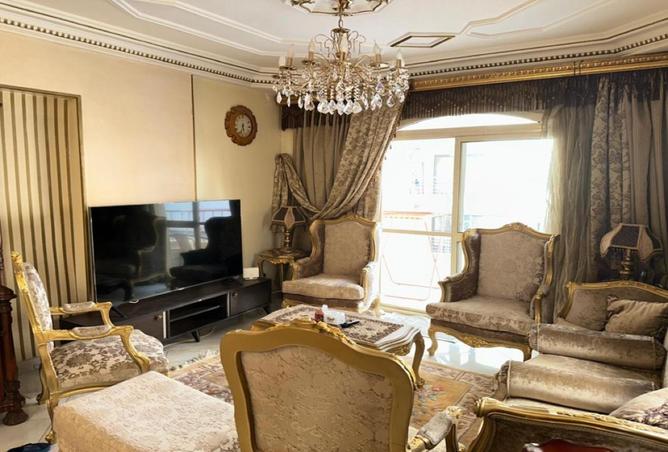 8432926 - Property Image 2