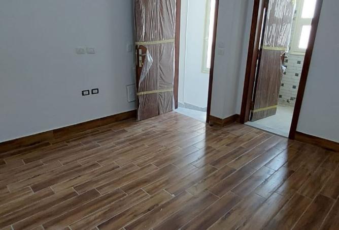 8097866 - Property Image 3